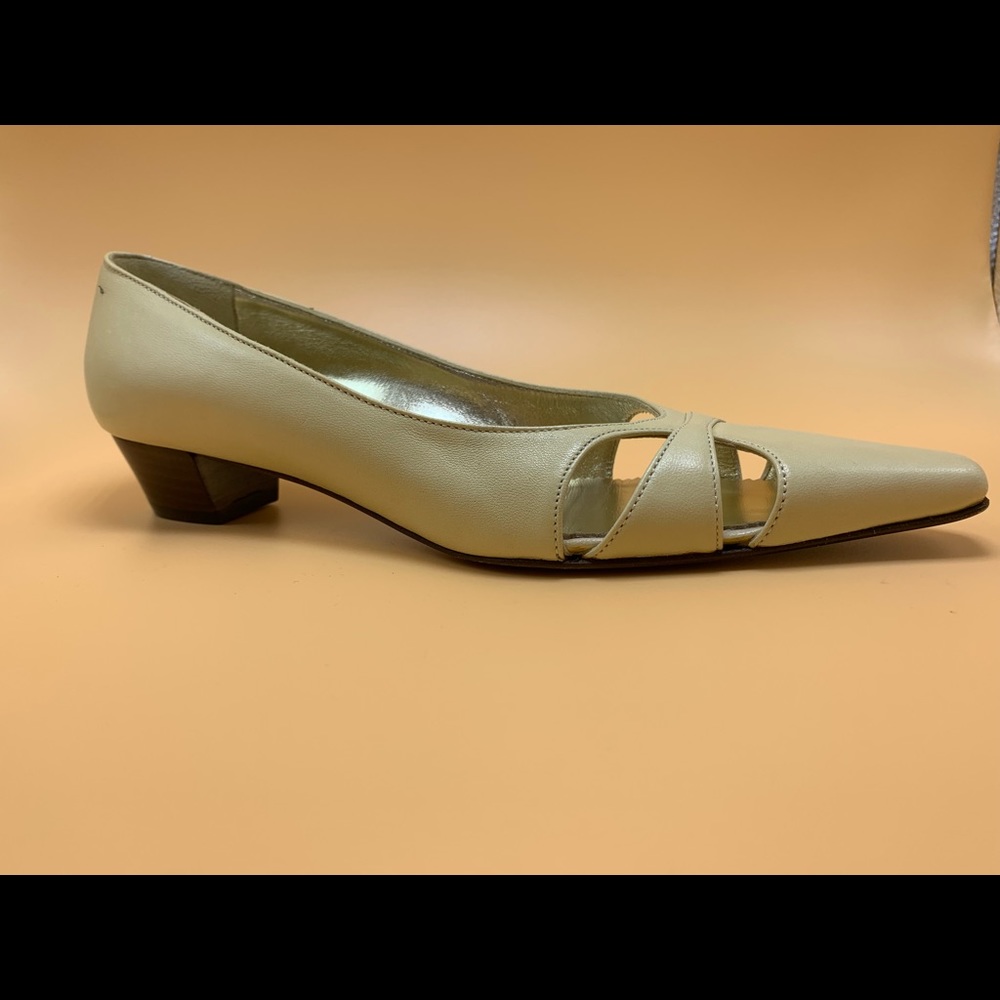 New made in Italy La Parigina leather flats, 37.5